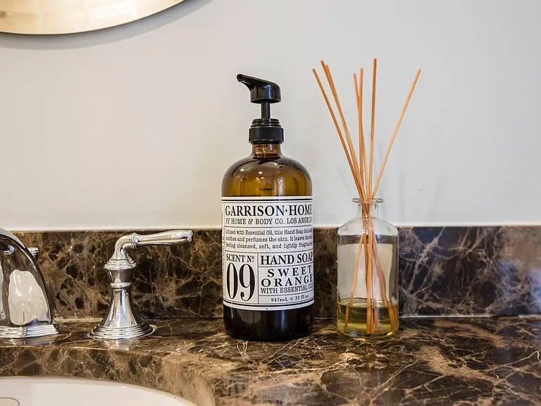 1220 Bank St NW — Photo 33
