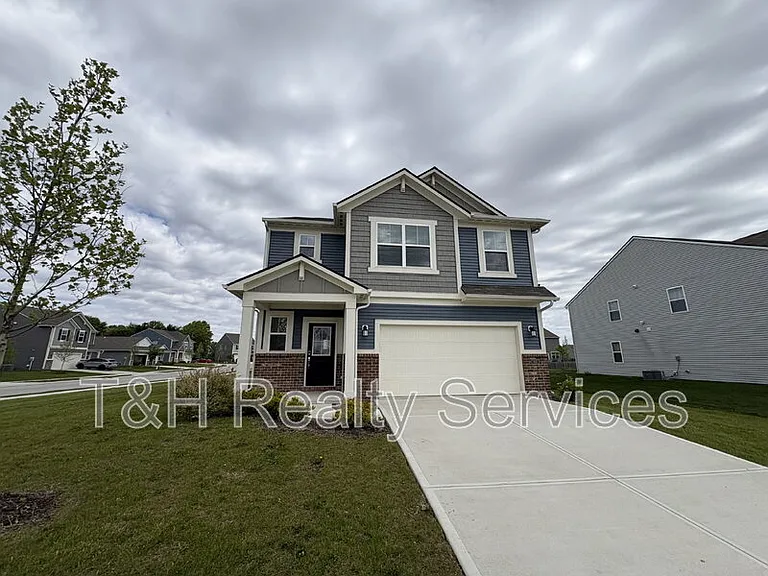 6831 Orchard Run Cir — Photo 1