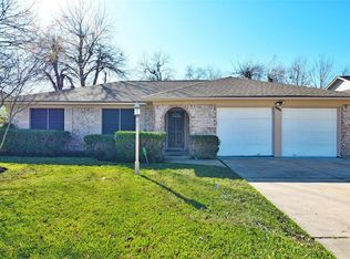 1115 Twin Falls Rd, Houston, TX 77088