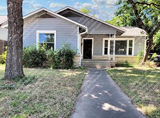1009 E 38th 1/2 St #A, Austin, TX 78751