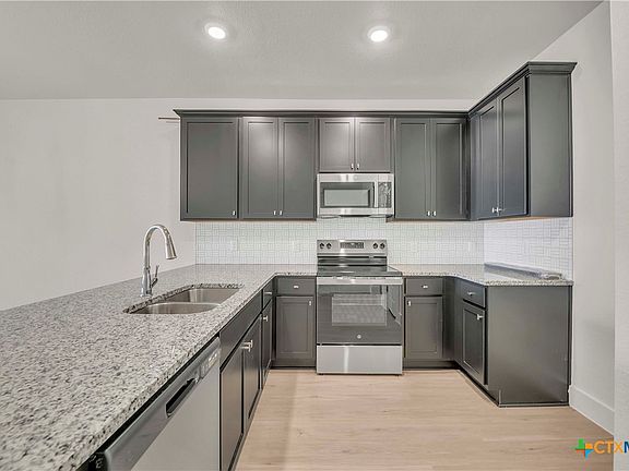 6th image of this home