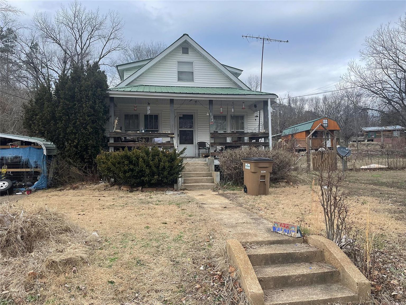 132 Walnut St, Greenville, MO 63944 Zillow