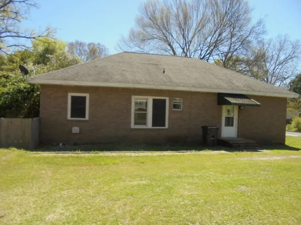 112 W Dallas St, Palestine, TX 75801