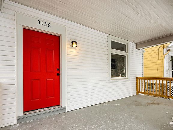 3rd image of 3136 Harvard Ave