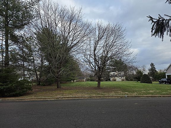 4th image of 00 Ross Rd