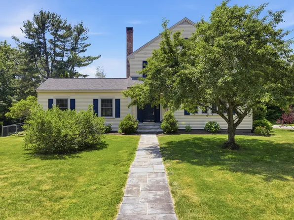 74 Fletcher Street, Kennebunk, ME 04043
