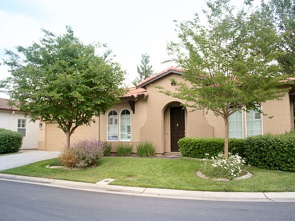 2nd image of 3347 Swallows Nest Ln