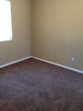 4th image of 1623 Hornblend St