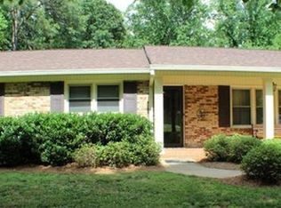 1513 Rhyne St, Shelby, NC 28152