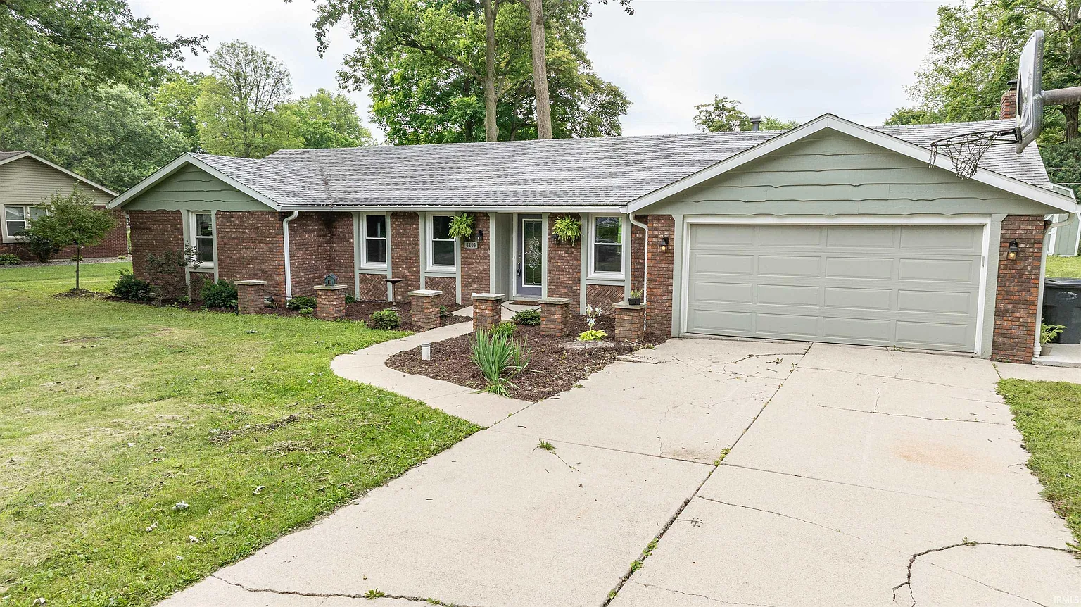 4103 Northwood Ln photo 1
