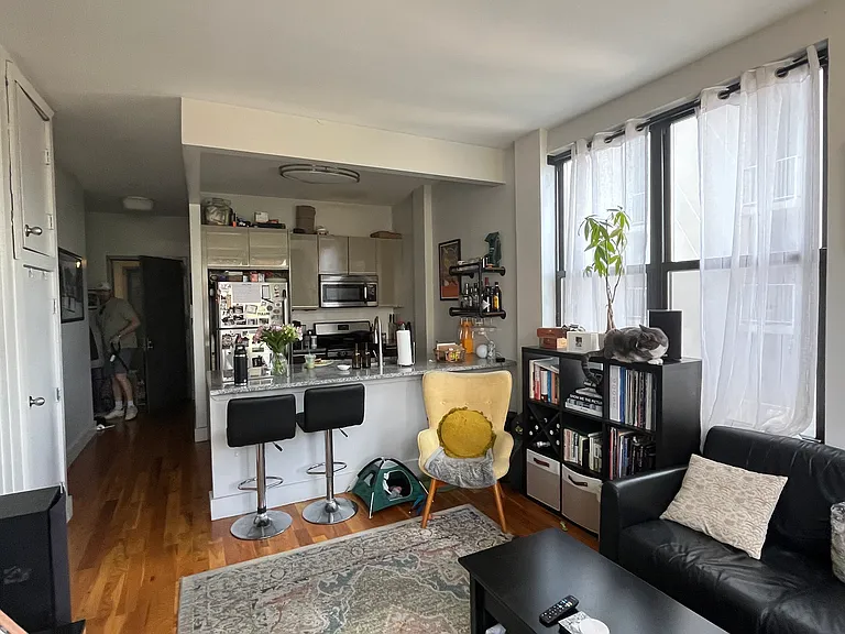 41 Kosciuszko St #415 — Photo 4