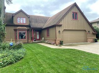 6743 Brintwood Rd, Sylvania, OH 43560