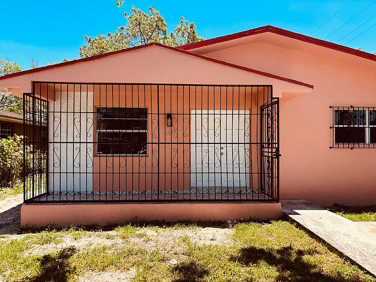11235 NW 17th Ave — Photo 10