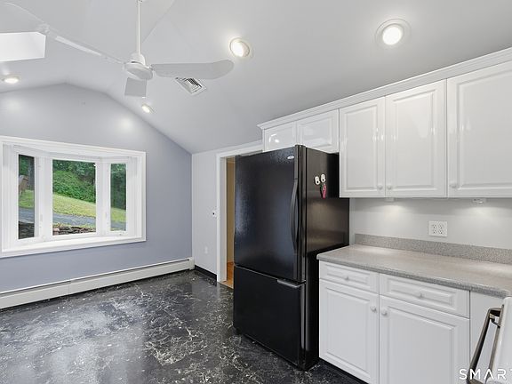 3rd image of 281 East Street