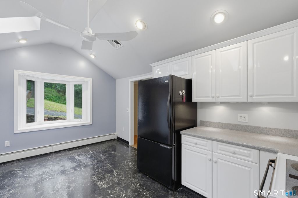 281 East Street, Wolcott, CT - View 3