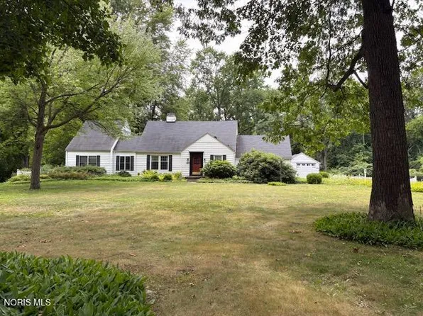 4123 Forestlawn Rd, Toledo, OH 43623
