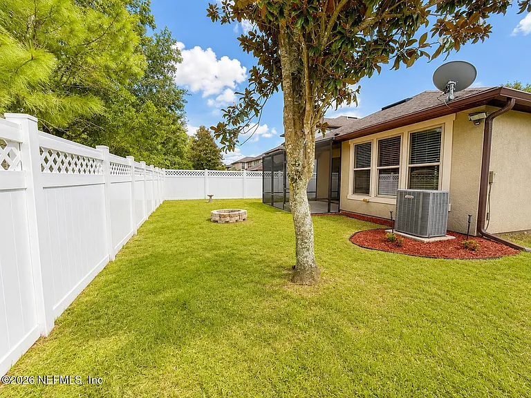 550 Drysdale Dr — Photo 16
