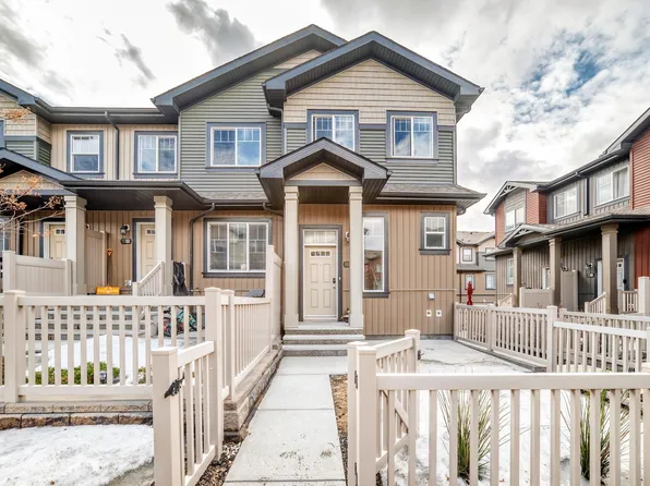 3305 Orchards Link SW #81, Edmonton, AB T6X 2H1