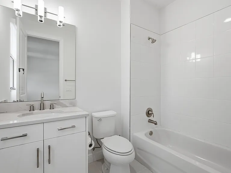 5603 Delacroix Ter — Photo 35