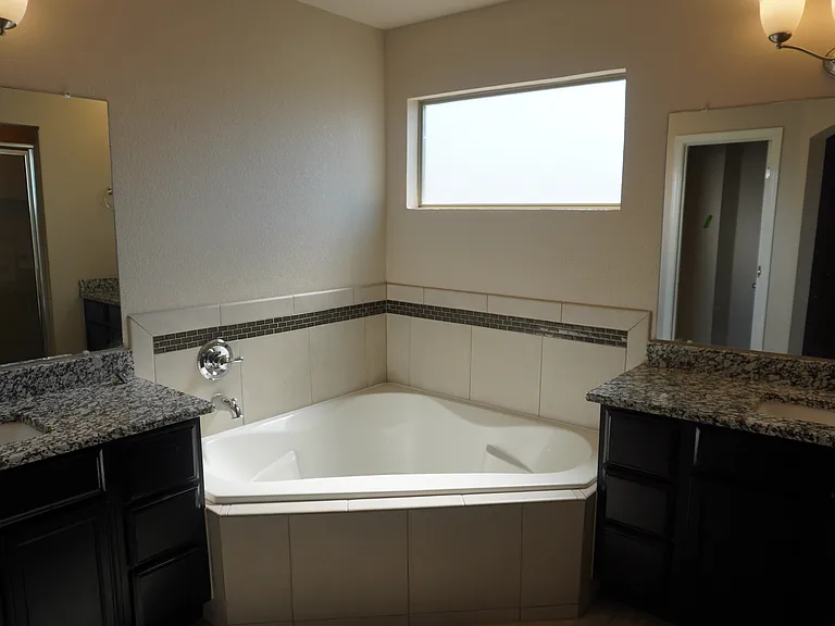 429 Sonaran Ct — Photo 14