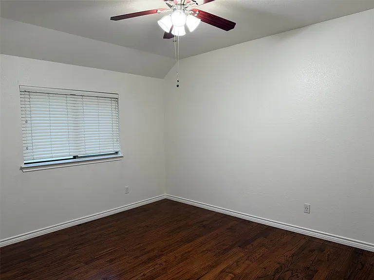 One of the 3 secondary bedrooms. Secondary bedroom #1.