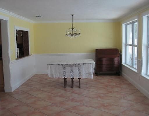 5th image of 3004 Golf View Dr