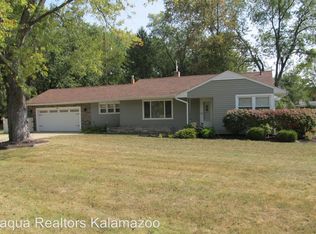 244 Susan Dr, Battle Creek, MI 49037