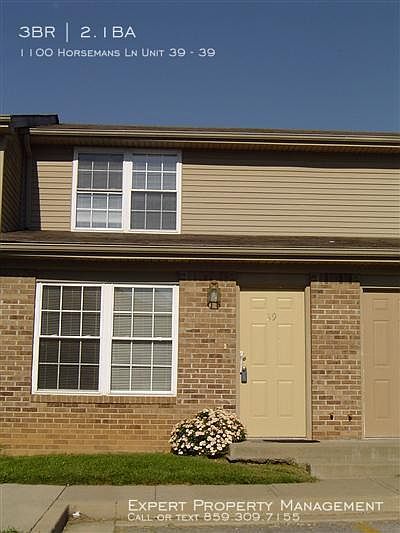 2nd image of 1100 Horsemans Ln APT 39