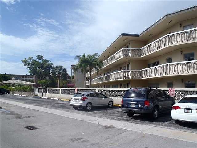 1st image of 11855 NE 19th Dr APT 37