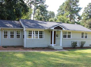 306 Robin Hood Dr, Raleigh, NC 27604