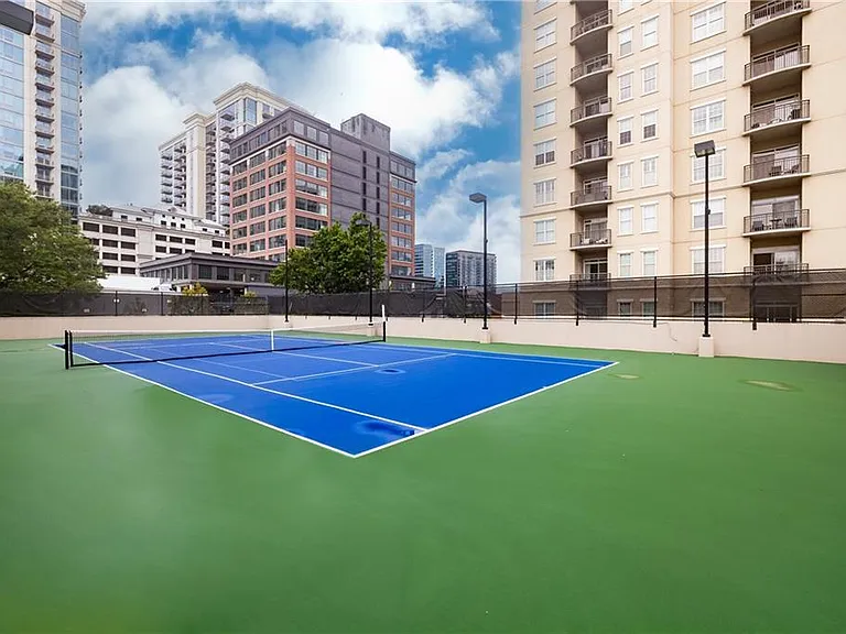 325 E Paces Ferry Rd NE #706 — Photo 30
