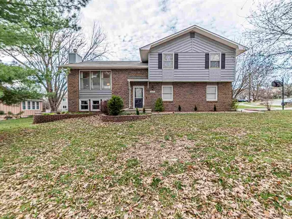 3451 Treesmill Dr, Manhattan, KS 66503