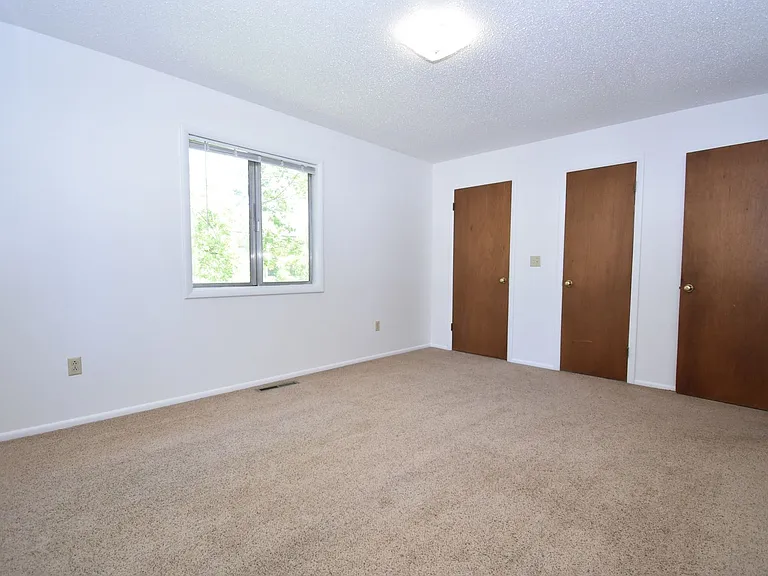 411 N 16th Ave #A — Photo 11