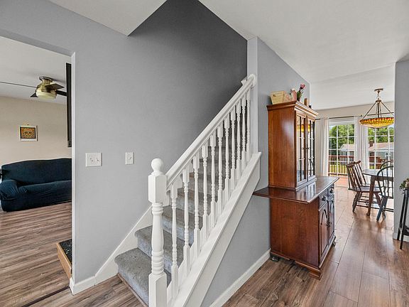 2nd image of 4 Kents Way