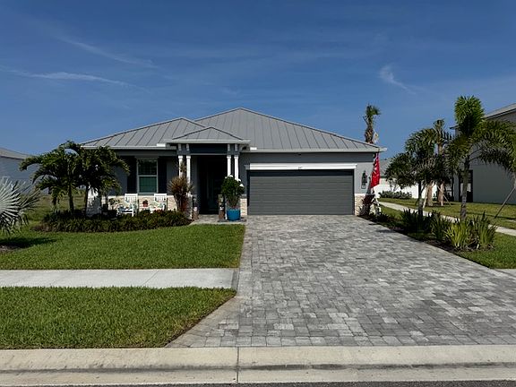 2nd image of 697 Clearwater Ave