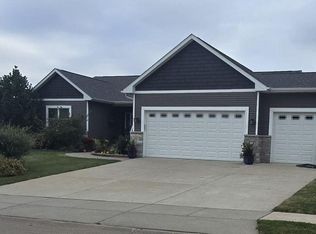 501 Prairie Meadows Dr, Blue Grass, IA