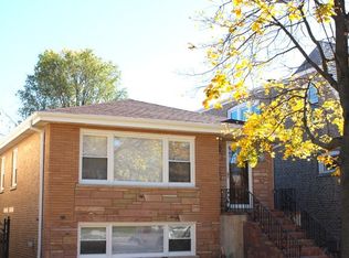 2915 N Neva Ave, Chicago, IL
