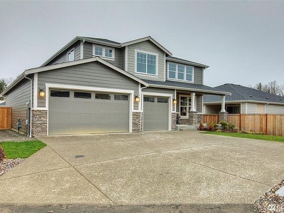 Pictures are for reference only, the pictures are of model home which is the similar layout