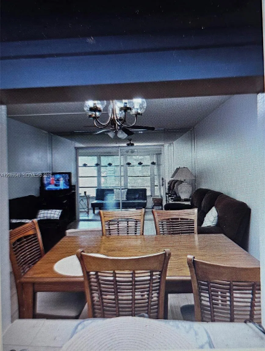 Bermuda Club Four Condo — Photo 1
