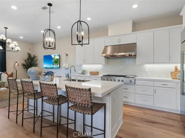 26712 Afton Ln, Valencia, CA 91355