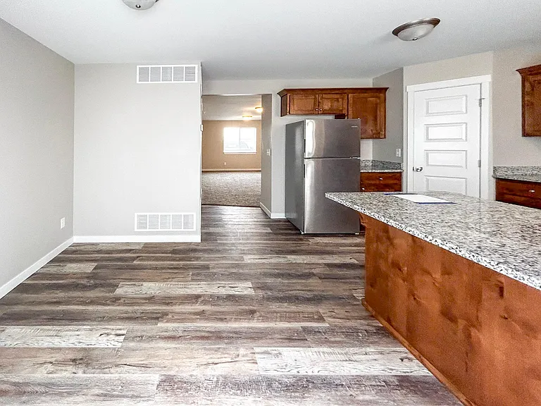 190 Margette Way — Photo 18
