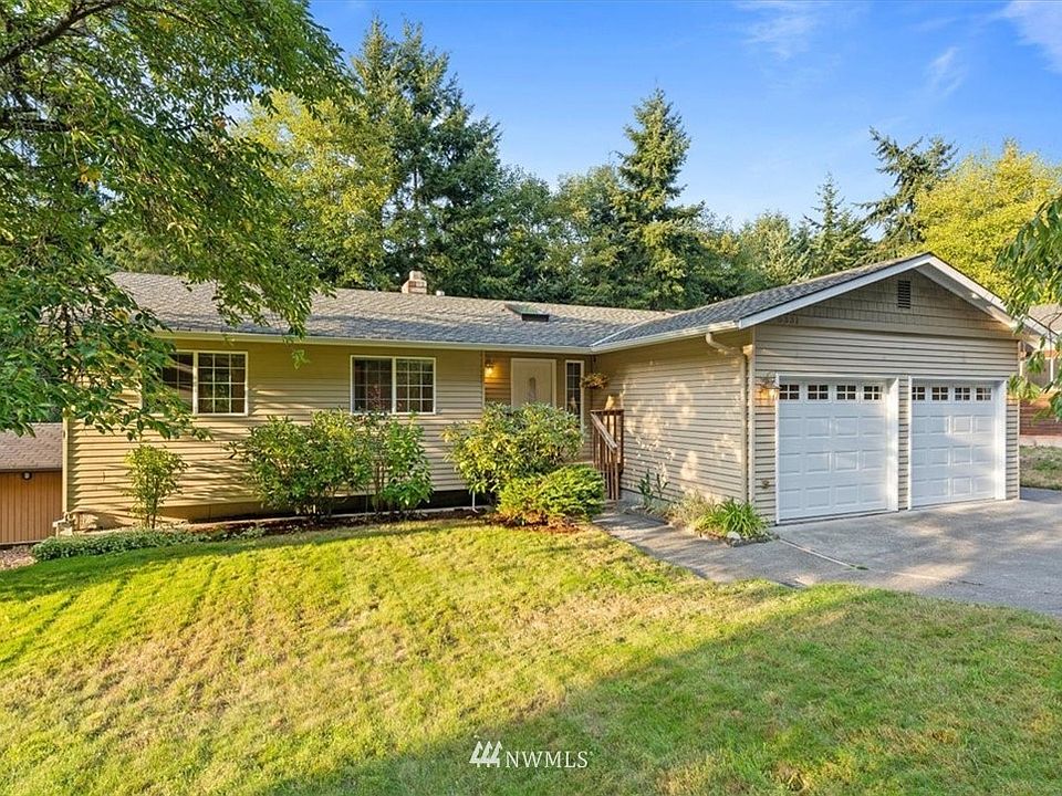 1st image of 6331 172nd St SW