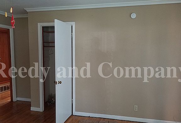 5th image of 4800 Scottsdale Ave