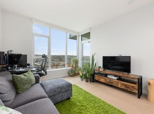 2186 Gilmore Ave N #1301, Burnaby, BC V5C 1V4