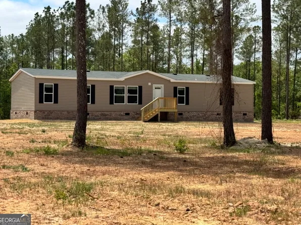 516 Mosley Bridge Rd, Claxtin, GA 30417