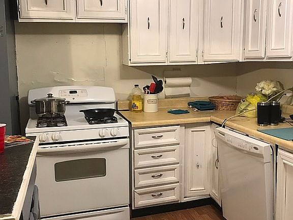 5th image of 517 N 9th St
