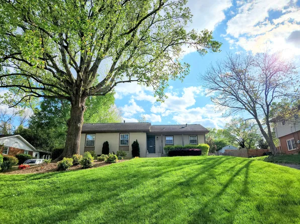 1700 Tamworth Dr, Charlotte, NC 28210