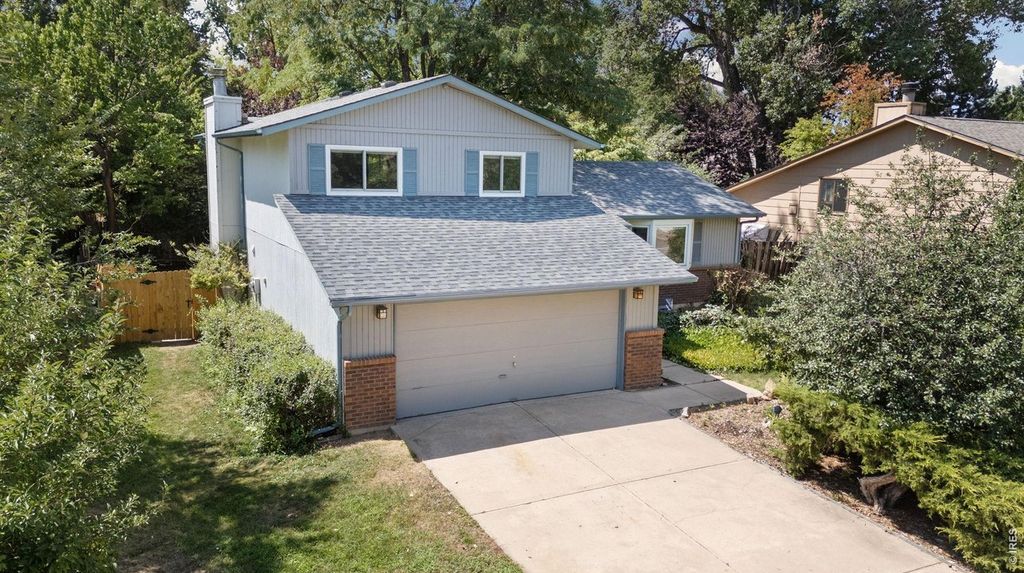 1319 Centennial Rd