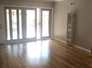 1740 Grevelia St APT B, South Pasadena, CA 91030