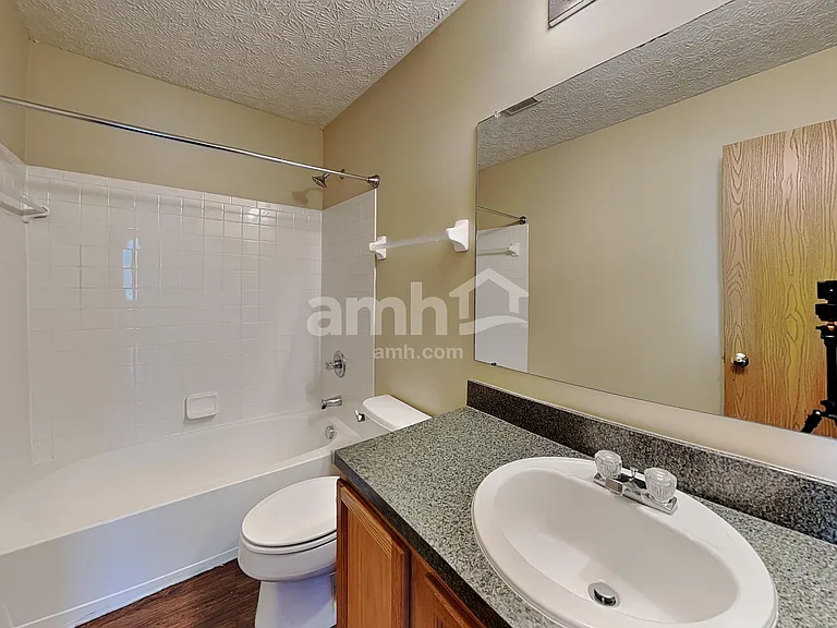 4308 Shady Meadows Dr — Photo 18